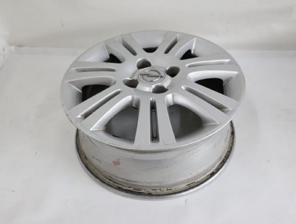 Felge Alu/Leichtmetall hinten rechts 13226744 Opel MERIVA A