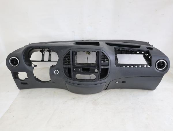 Armaturenbrett 4476800087 Mercedes VITO 3 Kasten 447