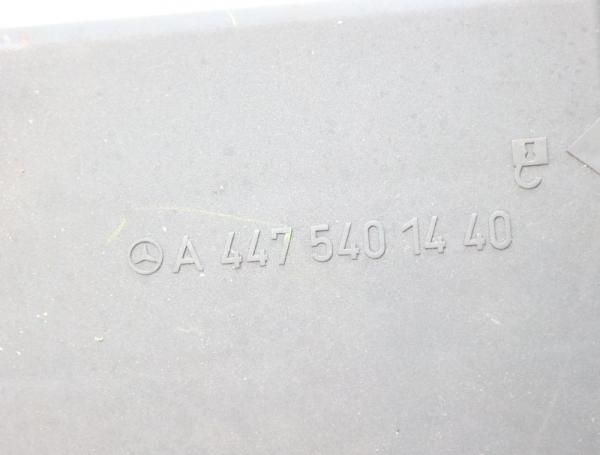 Sicherungskasten 4479060117 Mercedes VITO 3 Kasten 447
