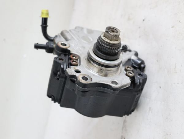 Hochdruckpumpe 6510702801 Mercedes VITO 3 Kasten 447