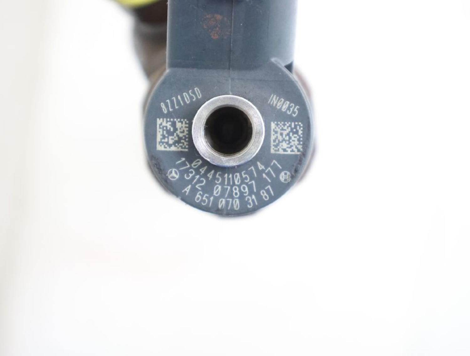 Einspritzduese (Diesel) Zylinder 1 6510703187 Mercedes VITO 3 Kasten 447