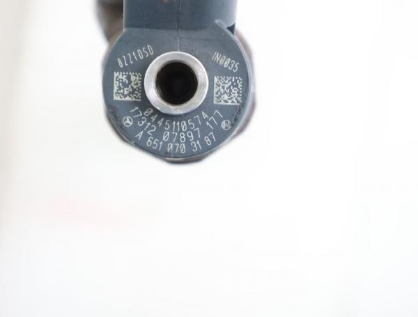 Einspritzduese (Diesel) Zylinder 2 6510703187 Mercedes VITO 3 Kasten 447