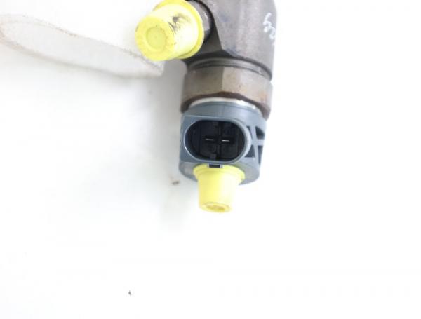 Einspritzduese (Diesel) Zylinder 3 6510703187 Mercedes VITO 3 Kasten 447