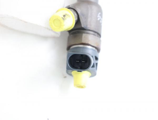 Einspritzduese (Diesel) Zylinder 4 6510703187 Mercedes VITO 3 Kasten 447