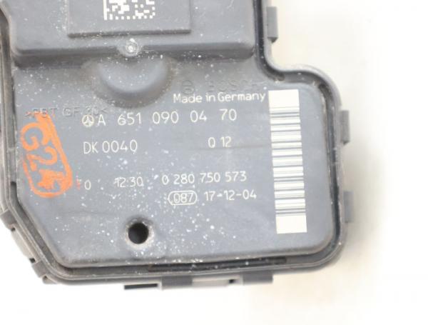 Drosselklappenstutzen 6510900470 Mercedes VITO 3 Kasten 447