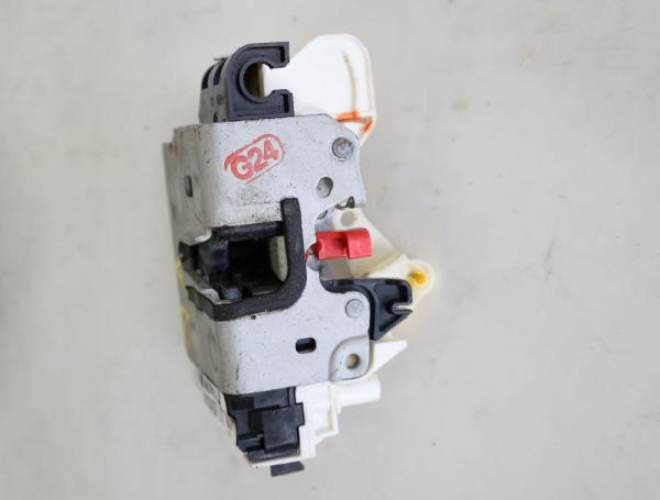 Türschloß vorn rechts 04589416AE Dodge CALIBER