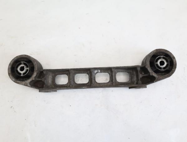 Aggregatehalter 6393506101 Mercedes VITO 2 W639