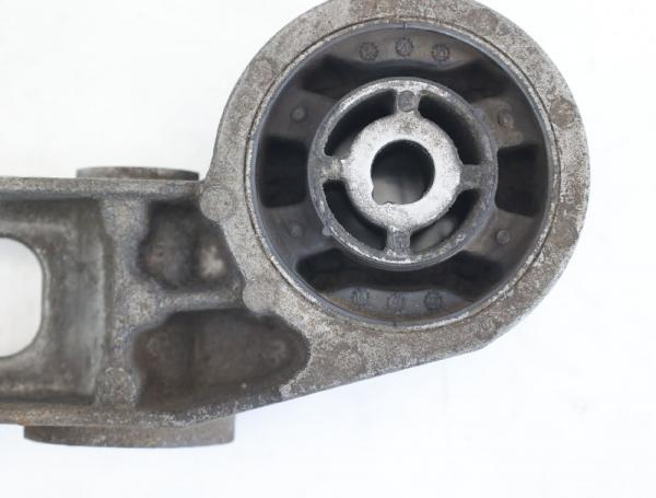 Aggregatehalter 6393506101 Mercedes VITO 2 W639