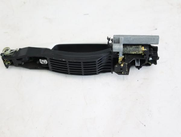 Türgriff außen hinten rechts BJS77242X Mazda 3 BM