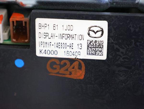 Display VPDMYF14E800AE Mazda 3 BM