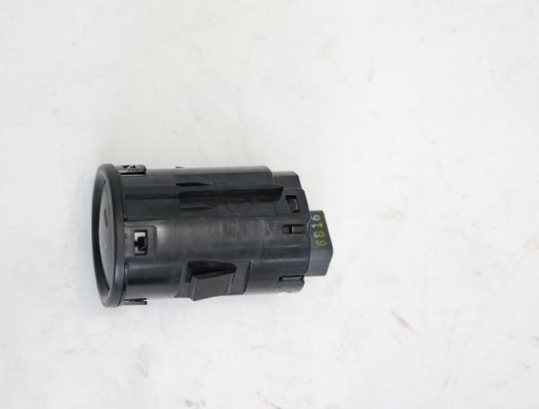 Schalter sonstige BJS7663S0 Mazda 3 BM