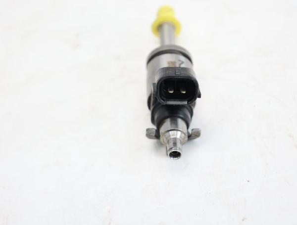 Einspritzventil PEAR13250 Mazda 3 BM
