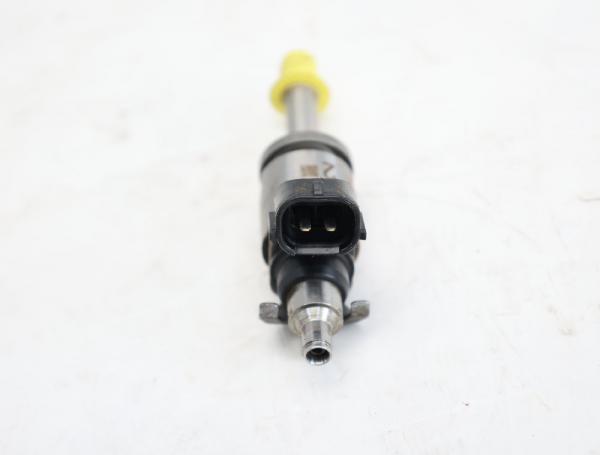 Einspritzventil PEAR13250 Mazda 3 BM