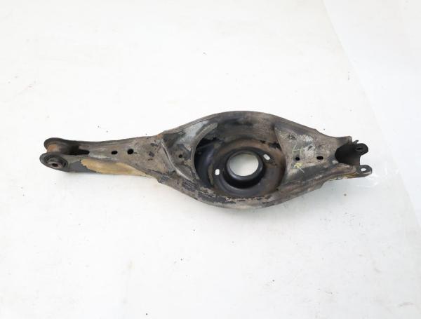 Querlenker hinten rechts BJS728300B Mazda 3 BM