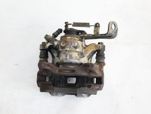 Bremssattel hinten links B4Y72699ZA Mazda 3 BM