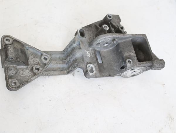 Aggregatehalter 31316826 Volvo V40 CROSS COUNTRY 526