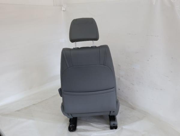 Sitz vorn rechts 82041636 Jeep GRAND CHEROKEE 3 WH WK