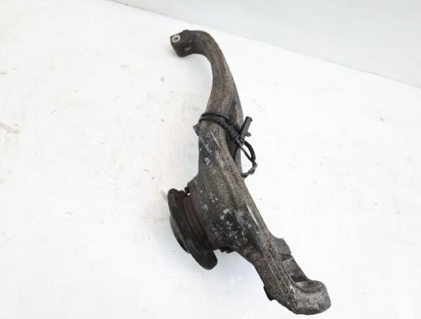 Achsschenkel vorn links 31216775769 BMW 5er Touring F11