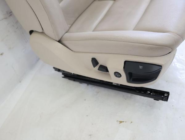 Sitz vorn rechts 52107260499 BMW 5er Touring F11