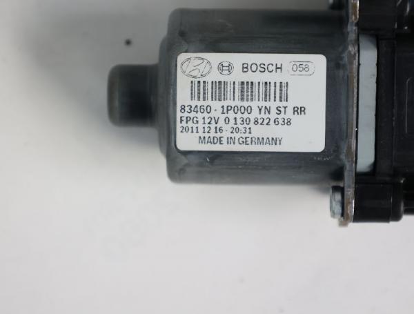 Fensterheber-Motor hinten rechts 834601P000 Kia VENGA