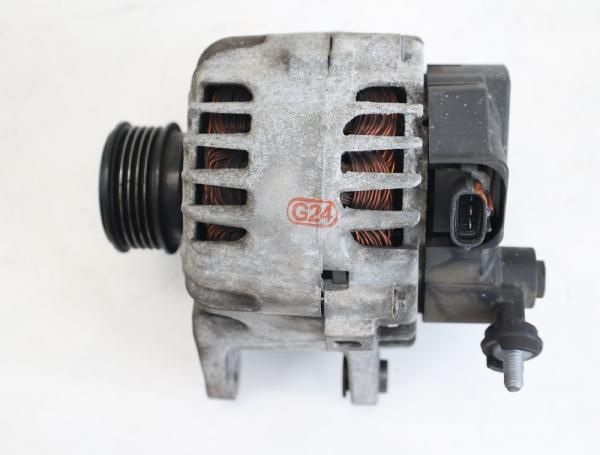 Lichtmaschine 373002A651 Kia VENGA