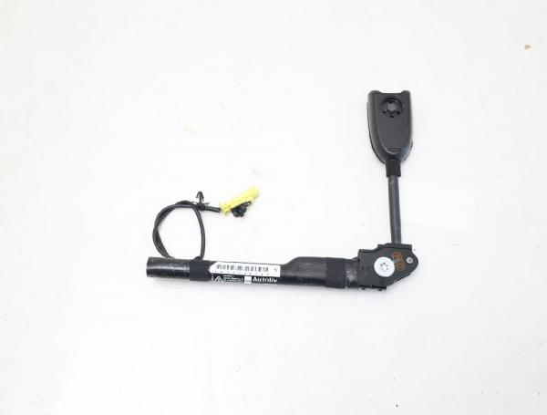 Gurtstraffer vorn links 621879600 Chevrolet ORLANDO J309