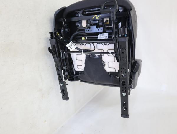 Sitz vorn rechts 42519397 Chevrolet ORLANDO J309
