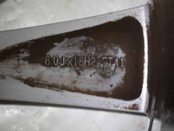 Felge Alu/Leichtmetall hinten rechts 3C8601025D VW SCIROCCO 3