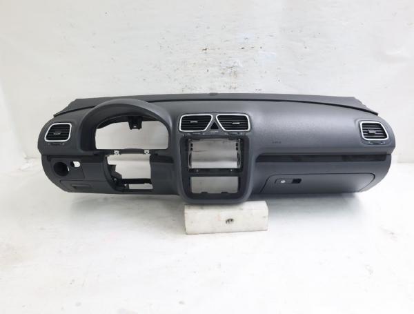 Armaturenbrett 1Q1857001AE81X VW SCIROCCO 3