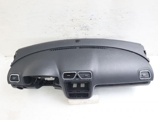 Armaturenbrett 1Q1857001AE81X VW SCIROCCO 3