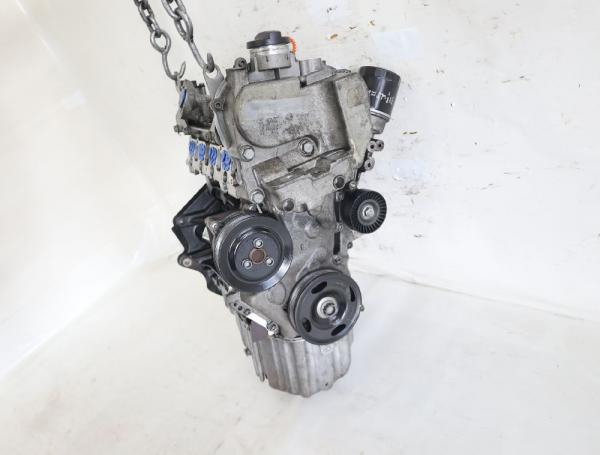 Motor Benzin Einspritzer 03C100092 VW SCIROCCO 3