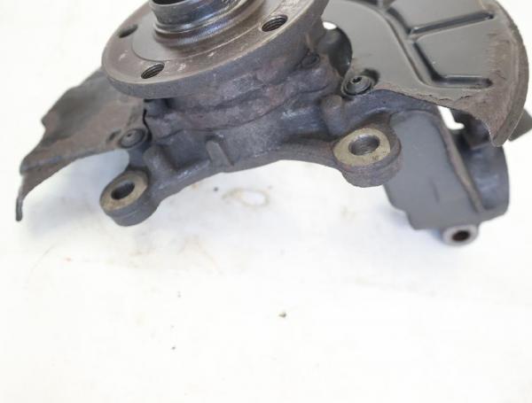 Achsschenkel vorn rechts 1K0407256AA VW SCIROCCO 3