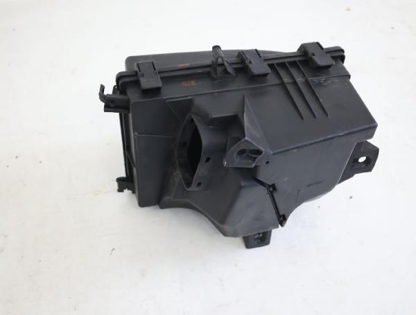 Luftfiltergehäuse 8683291 Volvo XC 70 I