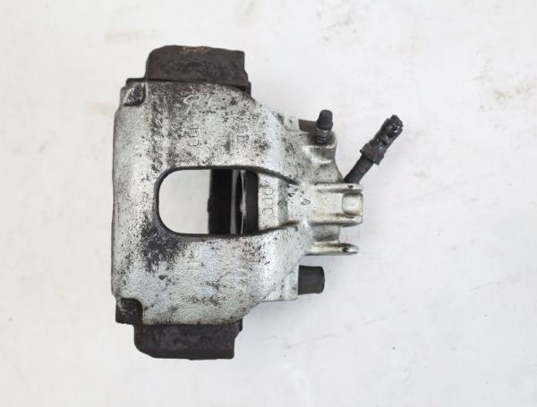 Bremssattel vorn rechts 8251317 Volvo XC 70 I