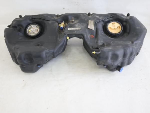 Kraftstofftank 2114702601 Mercedes E-KLASSE S211