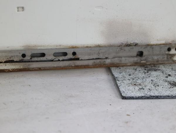 Tür vorn links 4703954 Ford TRANSIT KASTEN FA