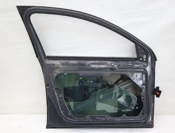Tür vorn links 3AA831055 VW PASSAT Variant 36