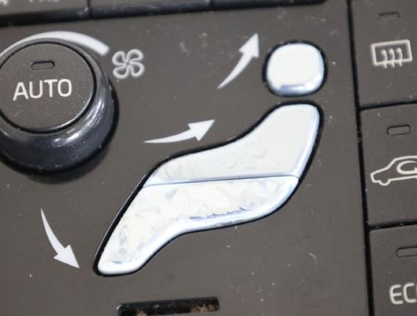 Klimabedienteil 31398588 Volvo V70 III 135