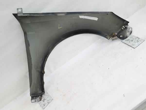 Kotflügel vorn links 2171304 Ford FOCUS 3 Turnier