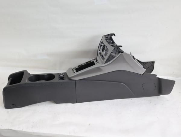 Mittelkonsole 1828236 Ford FOCUS 3 Turnier