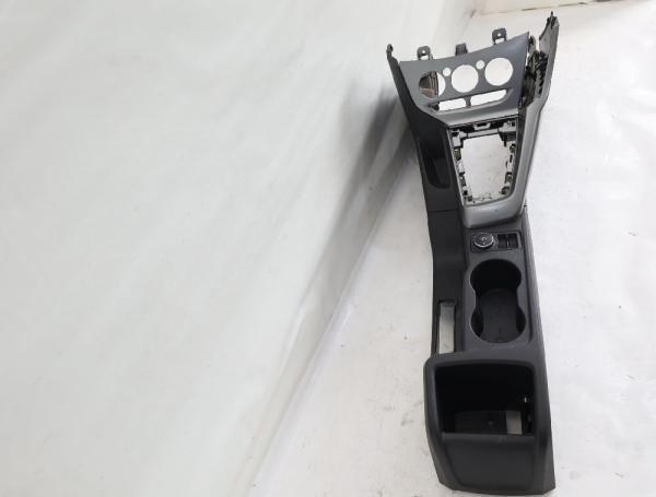 Mittelkonsole 1828236 Ford FOCUS 3 Turnier