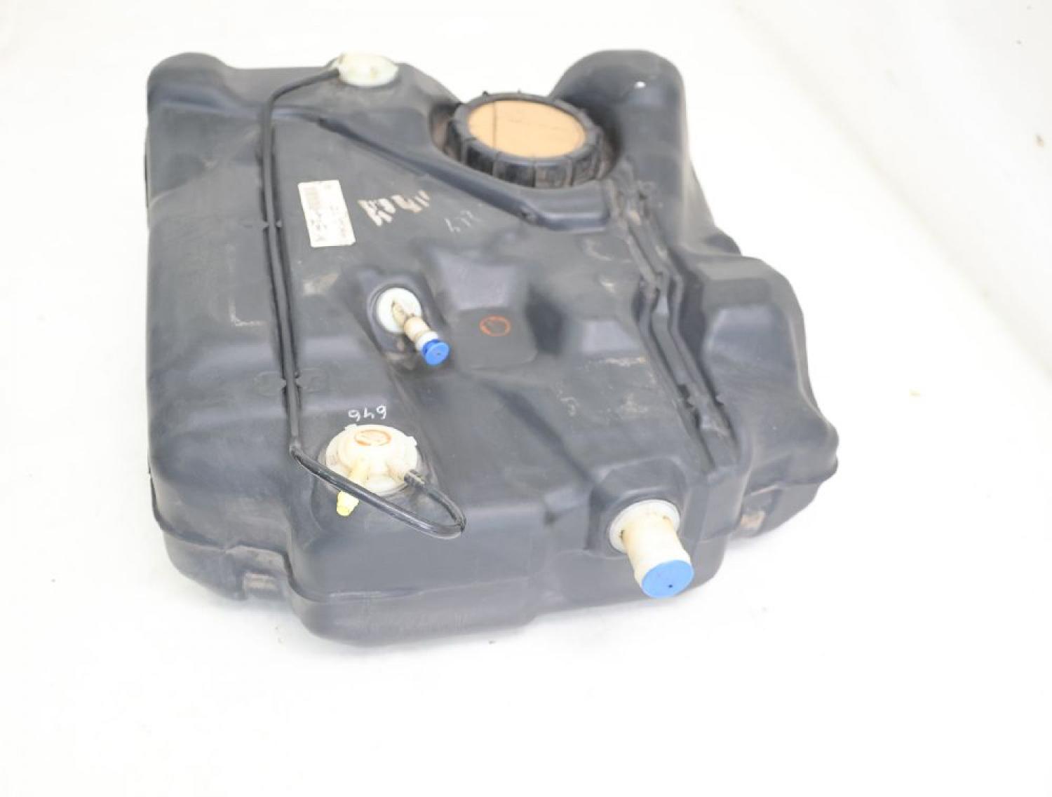 Kraftstofftank AV619002AB Ford FOCUS 3 Turnier