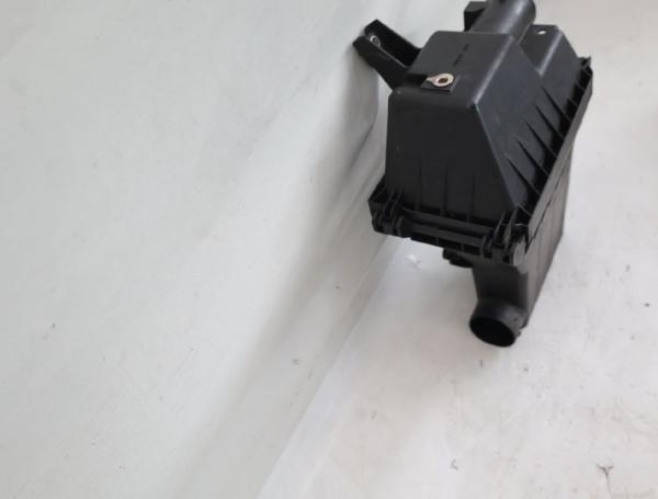 Luftfiltergehäuse 1370085LA0 Opel AGILA B