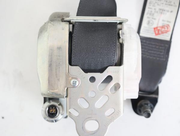 Sicherheitsgurt vorn links 8494079J2 Suzuki SX4 EY GY