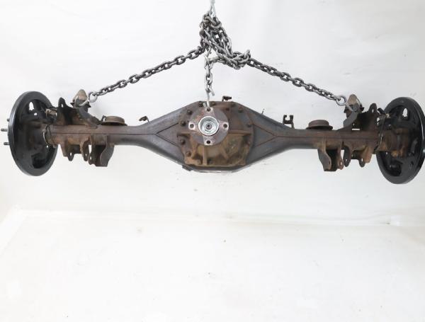 Achse hinten 430105JT1A Nissan NAVARA D23