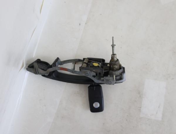 Türgriff außen vorn links 3B0837205F VW GOLF 5