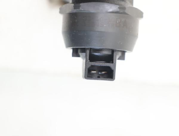Einspritzduese (Diesel) Zylinder 2 0414720215 VW GOLF 5