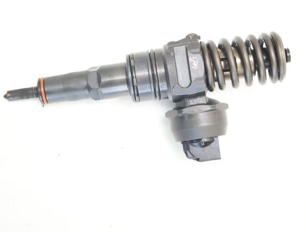 Einspritzduese (Diesel) Zylinder 3 0414720215 VW GOLF 5