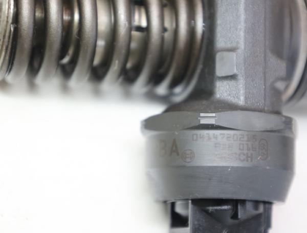 Einspritzduese (Diesel) Zylinder 3 0414720215 VW GOLF 5