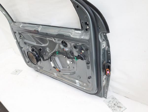 Tür 3trg links 1K3831301AB VW GOLF 5